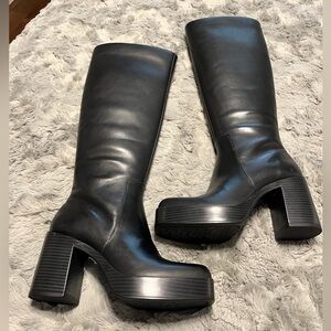 Black Leather Knee Boots - size 6
